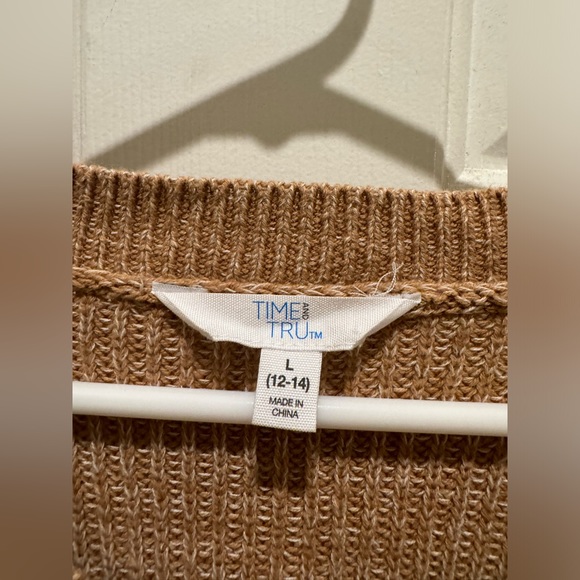 Time and Tru sweater vest size large (12-14) - Picture 3 of 3